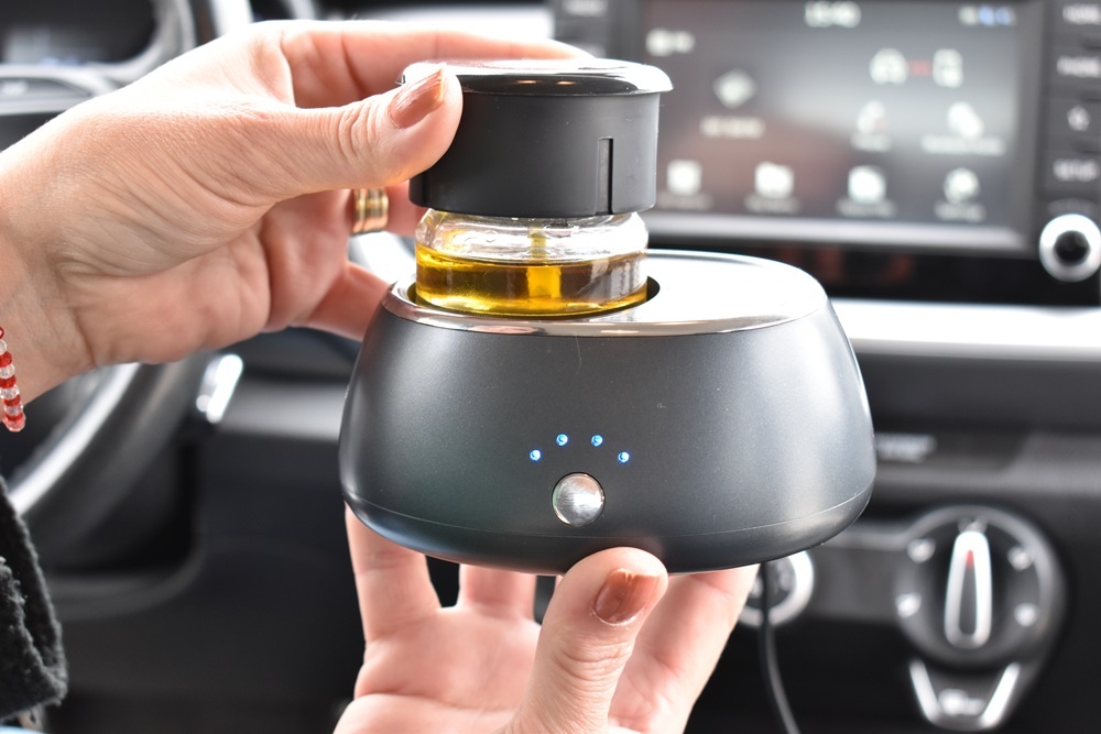 Nebulizator Autonom - incarcare recipient pentru ulei parfumat